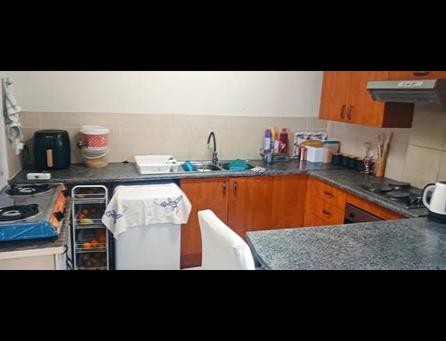 2 BEDROOM SECTIONAL TITLE FOR SALE IN COMET
